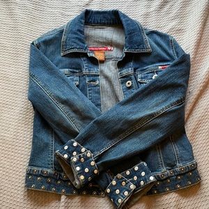 Guess stretch denim jean jacket size medium EUC
